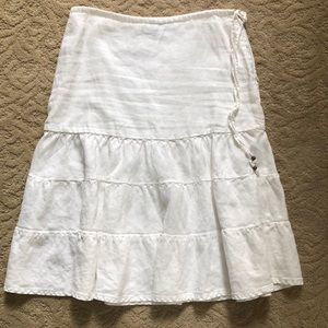 White linen fabric size 4 skirt